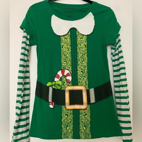 Wound Up holiday elf tshirt, long sleeves, all cotton.  Size Jr Large, 1… - Picture 1 of 3
